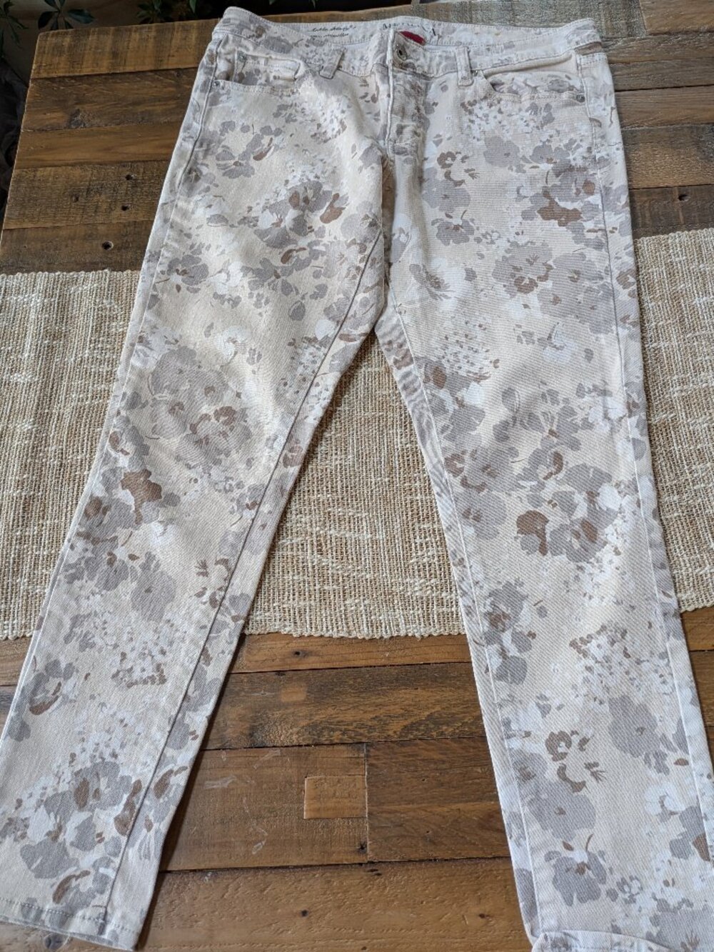 merona beige ankle skinny gray and brown floral jeans size 12 #531